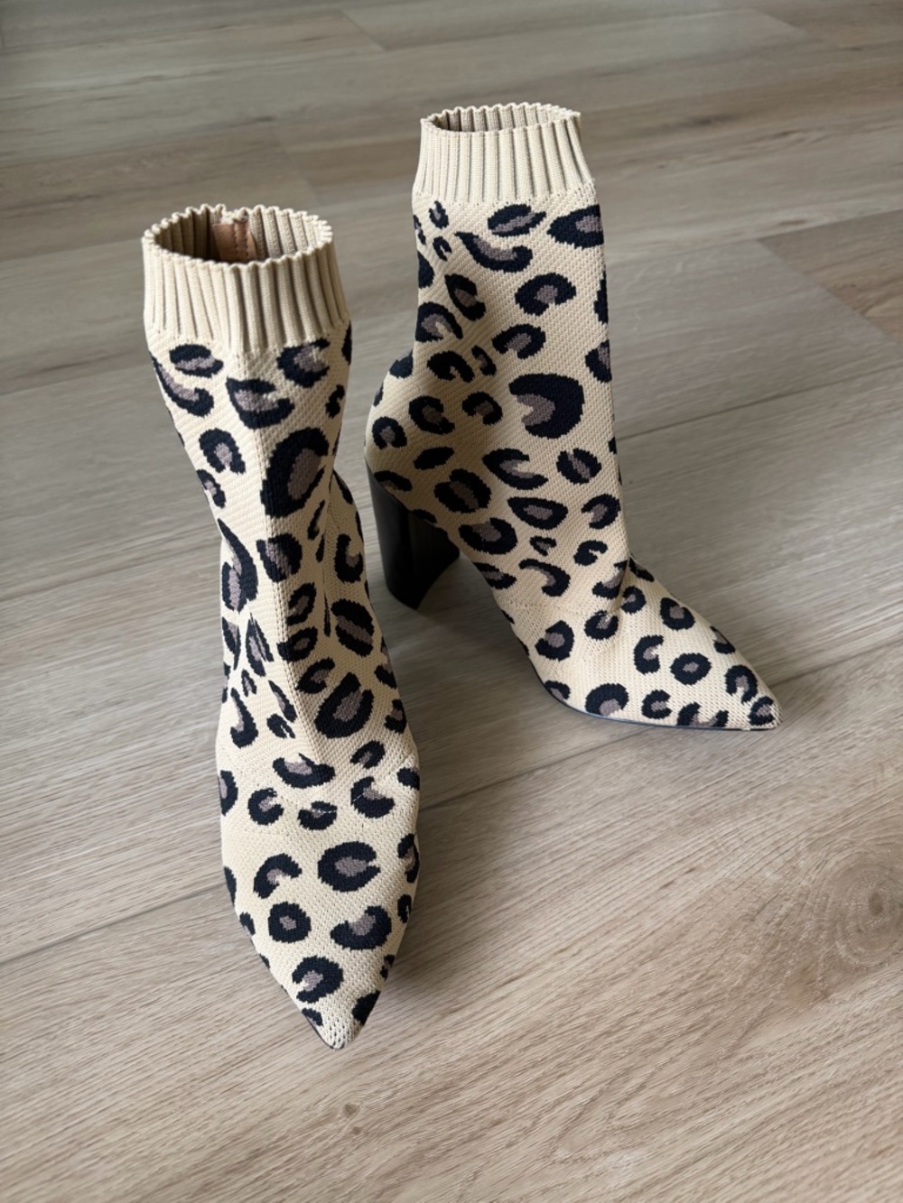 Chinese Laundry Beige Leopard Knit Sock Booties